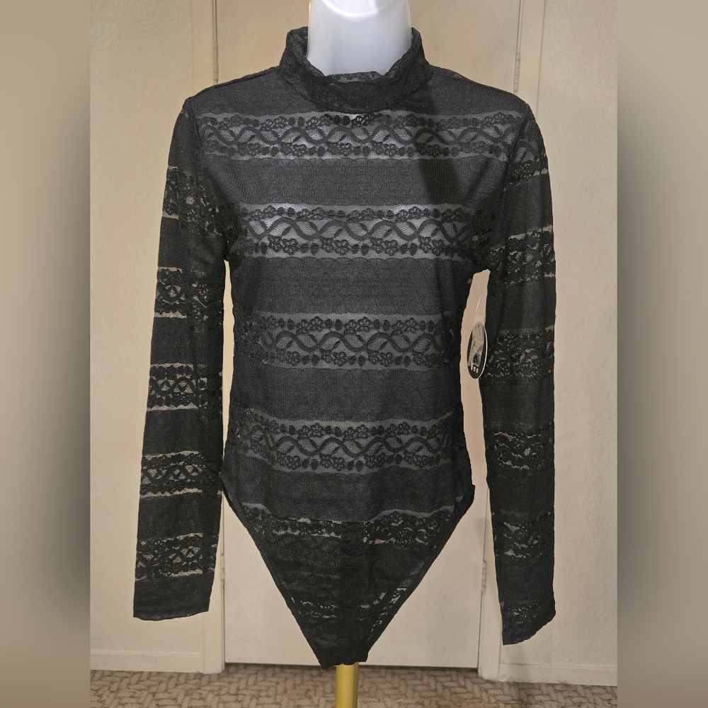 Jolie & Joy Black Lace Long Sleeve Bodysuit